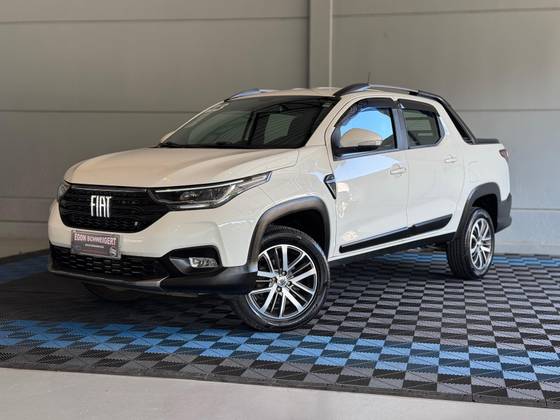 FIAT STRADA 1.3 FIREFLY FLEX VOLCANO CD CVT FIAT STRADA 1.3 FIREFLY FLEX VOLCANO CD CVT